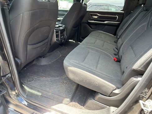 Used 2019 RAM 1500 Big Horn AWD/4WD image 23
