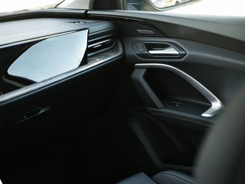 New 2025 Audi Q5 Premium Plus image 27