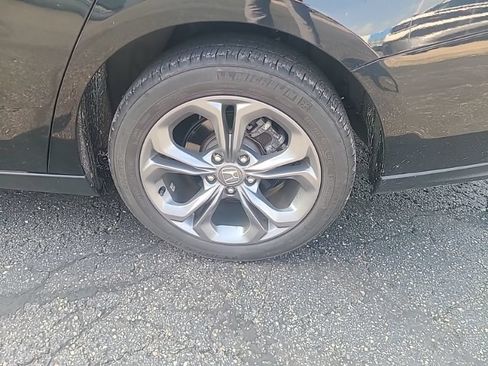 Used 2024 Honda Accord EX image 8