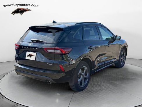Used 2024 Ford Escape ST-Line w/ Tech Pack #1 AWD/4WD image 3