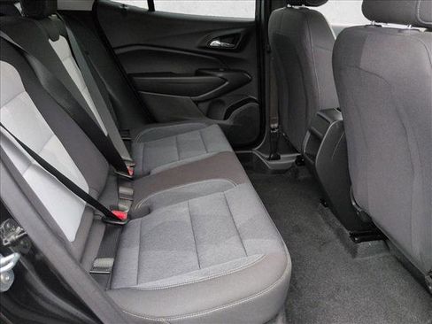 Certified 2024 Chevrolet Trax LS w/ LS Convenience Package FWD image 18