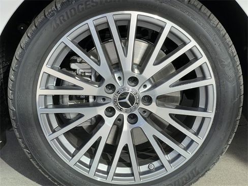 Certified 2025 Mercedes-Benz CLA 250 4MATIC image 6