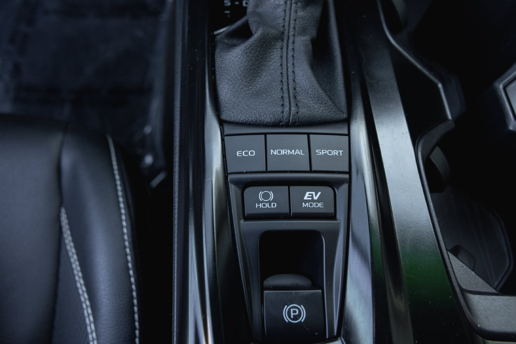 Certified 2025 Toyota Camry SE FWD image 20