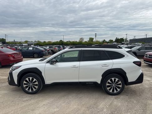 Used 2024 Subaru Outback Limited AWD/4WD image 5