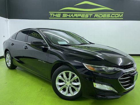 Used 2020 Chevrolet Malibu LT image 1
