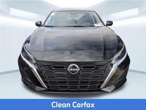 Used 2025 Nissan Altima 2.5 SV FWD image 4