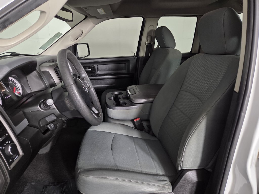 Used 2019 RAM 1500 Tradesman w/ Chrome Plus Package RWD image 11