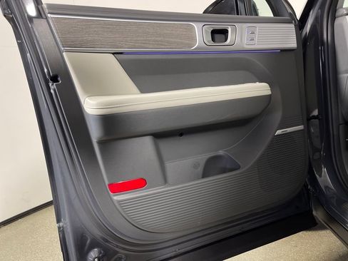 Certified 2025 Hyundai Santa Fe Calligraphy image 19