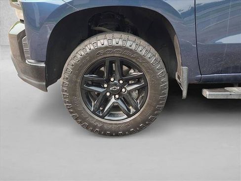 Used 2021 Chevrolet Silverado 1500 LT Trail Boss w/ Convenience Package II AWD/4WD image 23