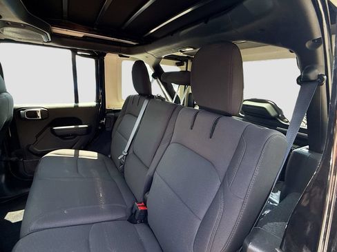 Used 2023 Jeep Wrangler Unlimited w/ Sun & Screen Package AWD/4WD image 24