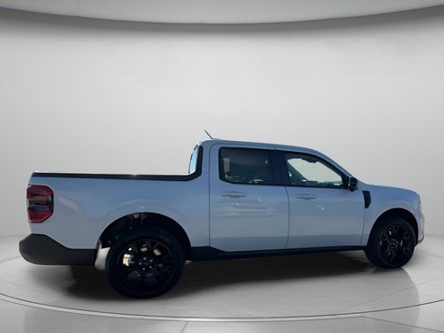 New 2026 Ford Maverick Lariat w/ Black Appearance Package image 34