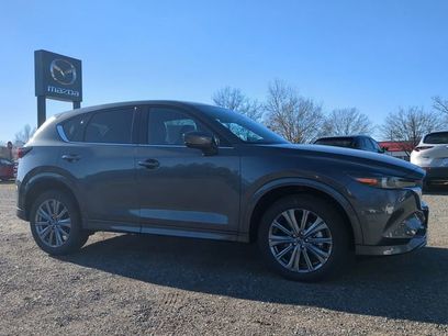 New 2025 MAZDA CX-5 Signature