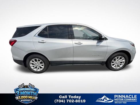 Used 2019 Chevrolet Equinox LT AWD/4WD image 3