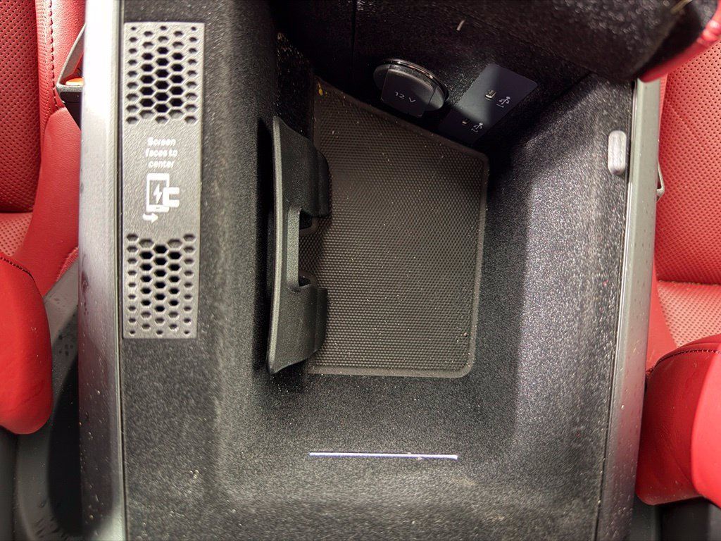 Used 2024 Porsche Taycan RWD image 32