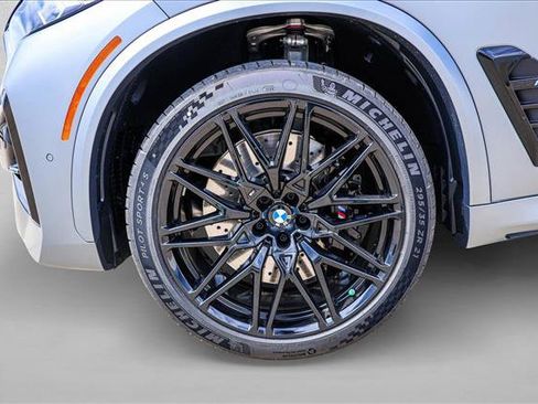 New 2026 BMW X5 M Competition w/ Executive Package AWD/4WD image 9