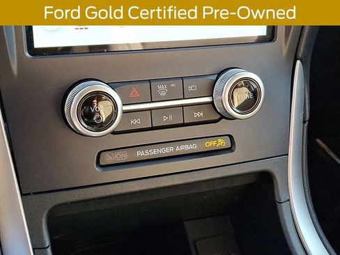 Used 2022 Ford Edge SEL w/ Convenience Package image 18
