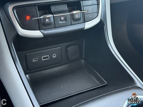 Certified 2022 GMC Terrain SLE image 22