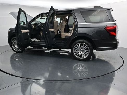 Certified 2022 Ford Expedition Limited AWD/4WD image 42