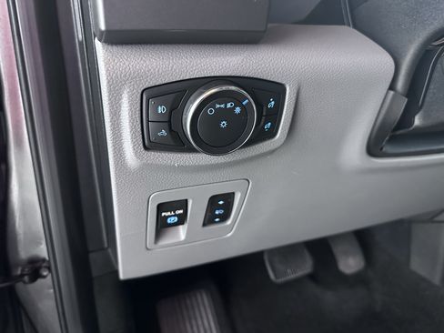Used 2018 Ford F150 XLT w/ Equipment Group 301A Mid RWD image 44