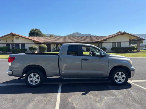 Used 2011 Toyota Tundra 2WD Double Cab w/ Tow Pkg image 2