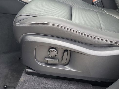 New 2026 Jaguar F-PACE R-Dynamic S image 13