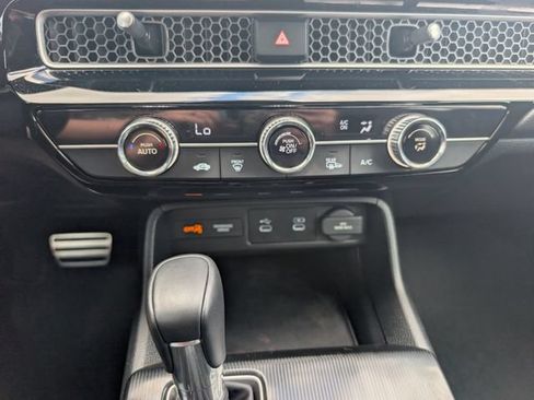 Used 2025 Honda Civic Sport image 15