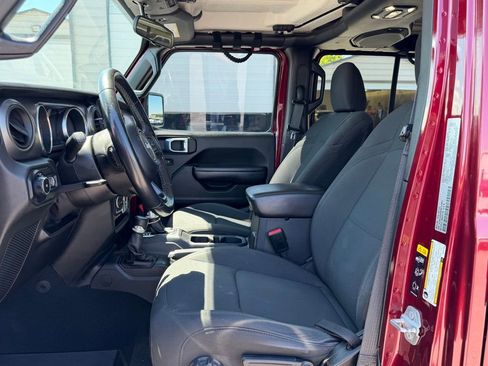 Used 2021 Jeep Wrangler Unlimited Sport AWD/4WD image 12