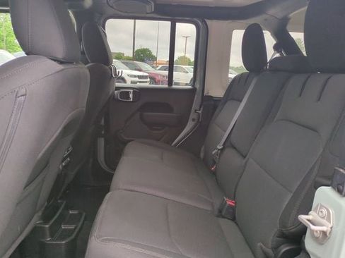 Used 2023 Jeep Wrangler Unlimited w/ Cold Weather Group AWD/4WD image 14