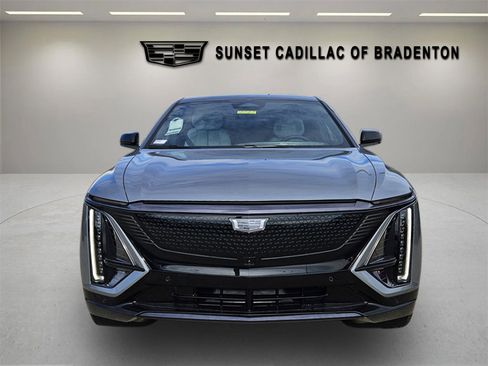 New 2025 Cadillac Lyriq Sport RWD image 2