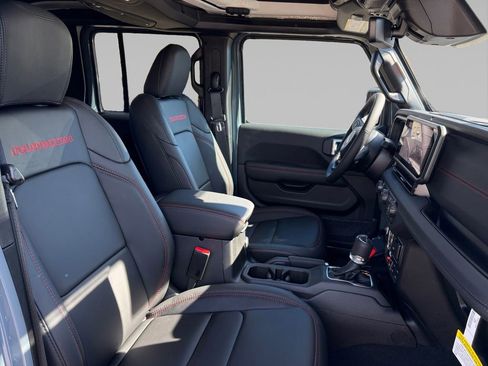 New 2026 Jeep Gladiator Rubicon AWD/4WD image 17