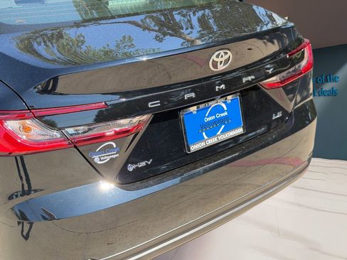 Used 2026 Toyota Camry LE FWD image 29