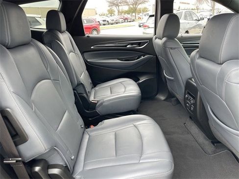 Used 2024 Buick Enclave Premium image 28