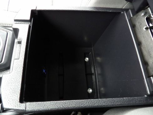 Used 2021 Toyota Tacoma SR image 26