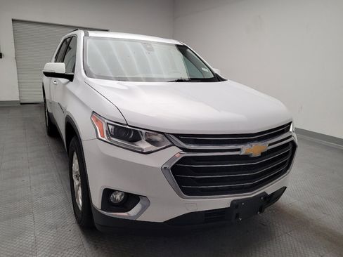 Used 2021 Chevrolet Traverse LT FWD image 14