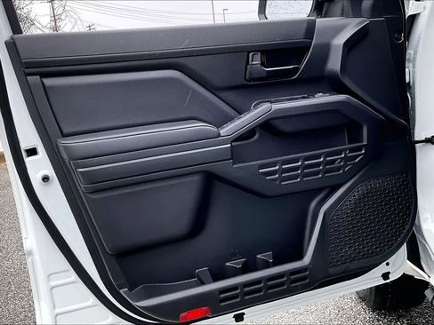 Used 2024 Toyota Tacoma SR w/ SR Upgrade Package image 21