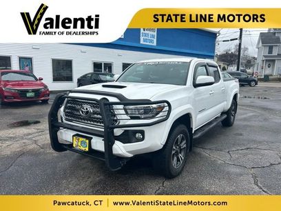 Used 2017 Toyota Tacoma TRD Sport w/ Tow Package