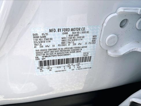 Certified 2025 Ford Explorer Active RWD image 32