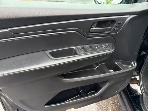 Certified 2025 Honda Odyssey EX-L image 9