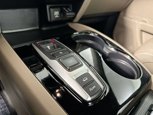 Used 2017 Honda Pilot Elite image 17