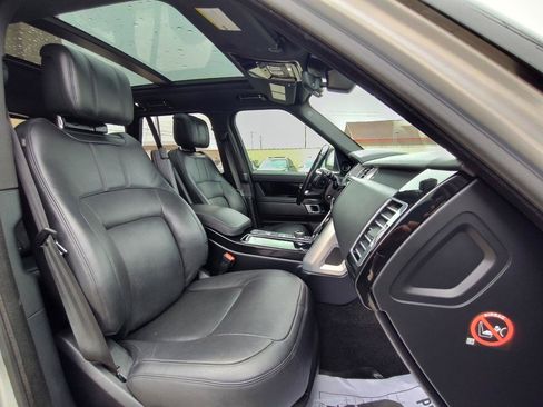 Used 2019 Land Rover Range Rover Supercharged AWD/4WD image 49