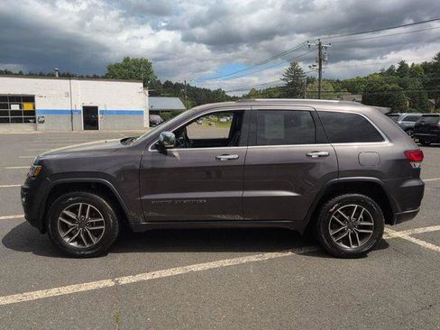 Certified 2021 Jeep Grand Cherokee Limited w/ Sun & Sound Group AWD/4WD image 9