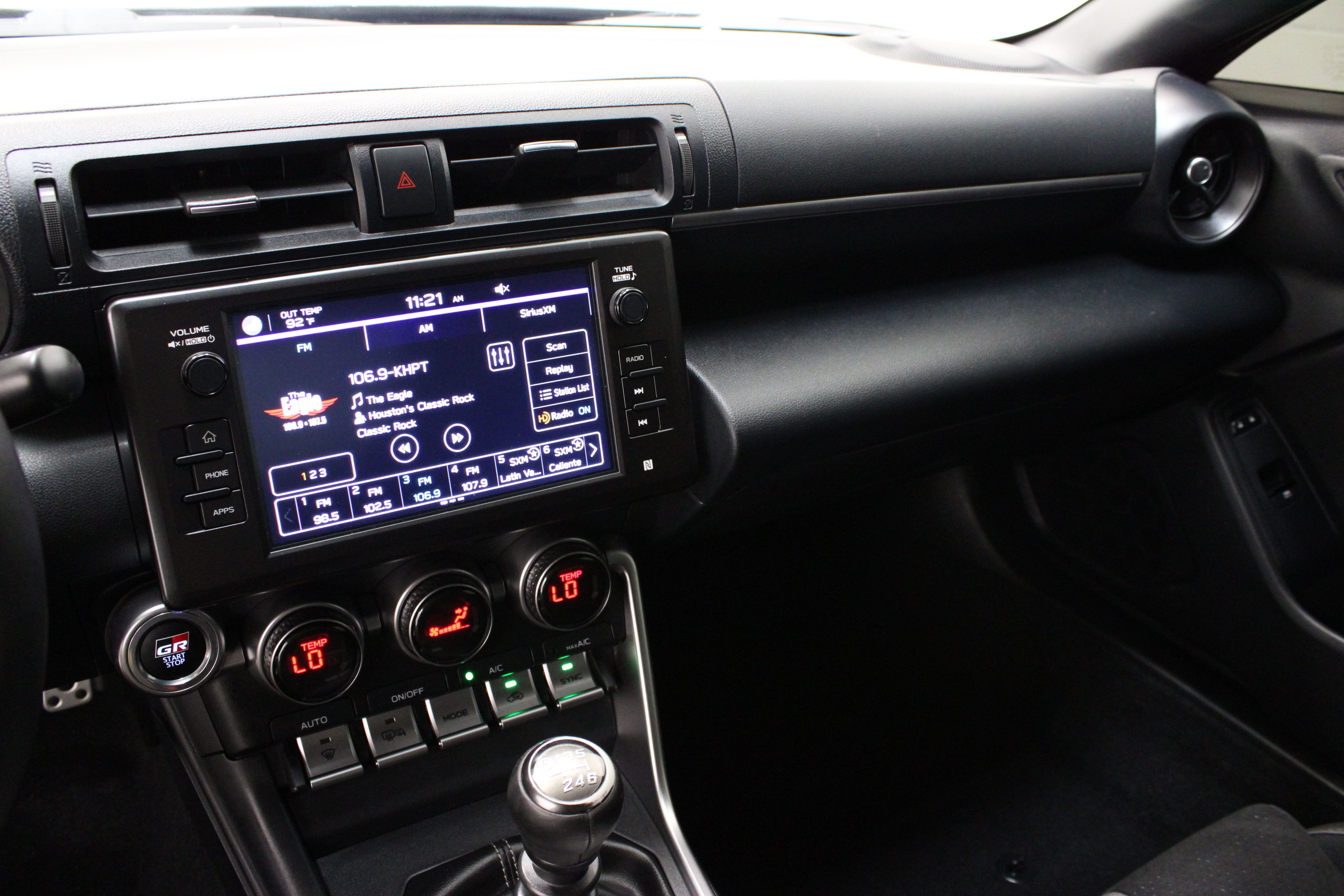 Used 2025 Toyota GR86 Premium RWD image 16