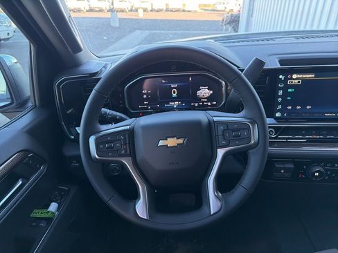 New 2026 Chevrolet Silverado 1500 LT AWD/4WD image 12