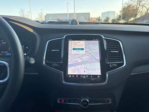 Certified 2023 Volvo XC90 B6 Ultimate image 26