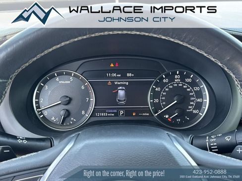 Used 2019 INFINITI QX50 Luxe w/ Navigation Package AWD/4WD image 34