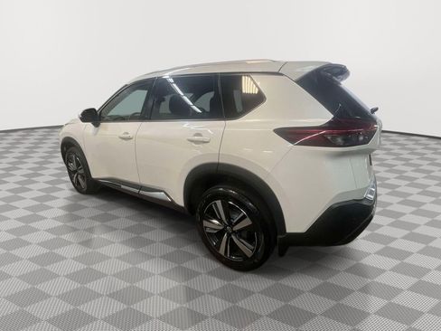 Used 2023 Nissan Rogue SL AWD/4WD image 5