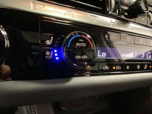 New 2026 Nissan Pathfinder Platinum image 21