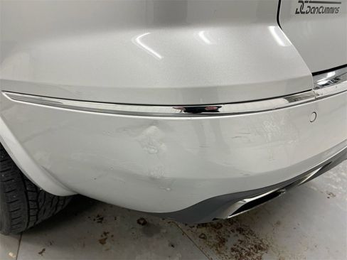 Used 2014 Buick Enclave Premium w/ Trailering Provision Package image 33