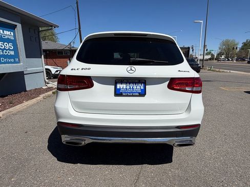 Used 2018 Mercedes-Benz GLC 300 4MATIC image 6