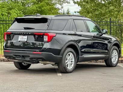 Used 2025 Ford Explorer Active